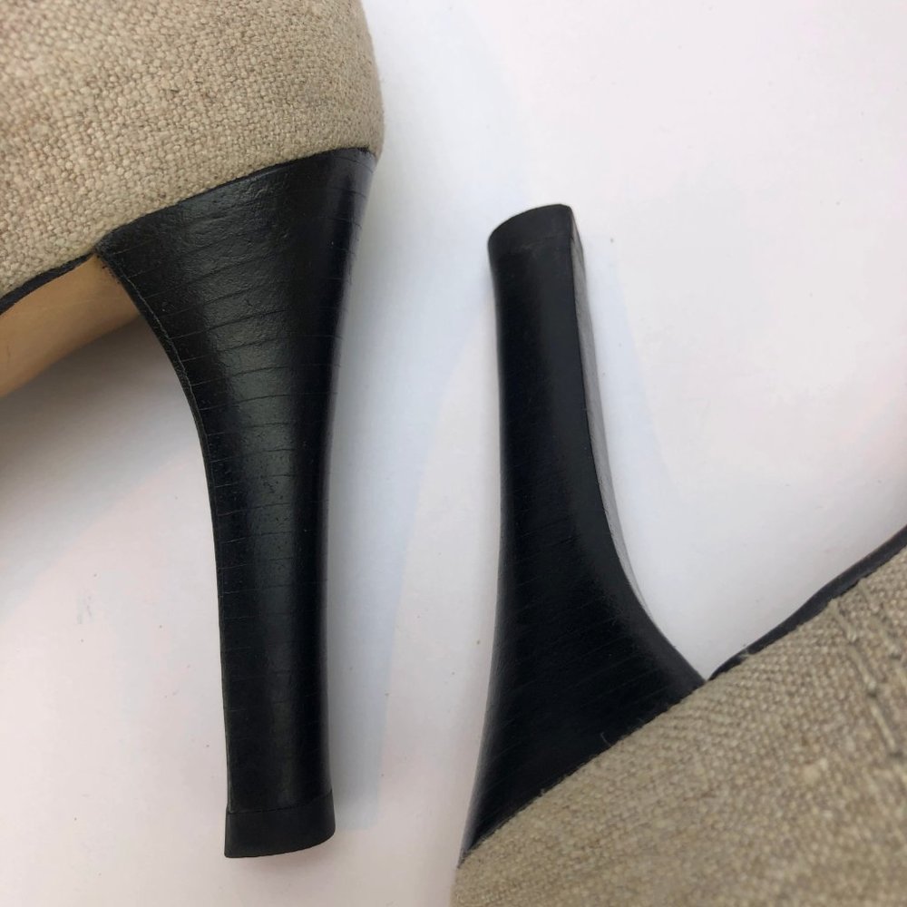 BANANA REPUBLIC neutral pump black leather trim - SZ 7.5 - Picture 9 of 11